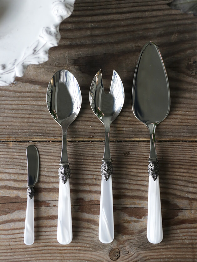 Napoleonサーバーパールホワイト ～ イタリア製カトラリー ～ サラグレース