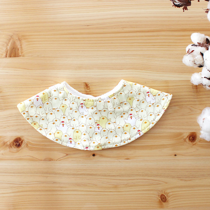 楽天市場】[カット済]ひよこギッシリ【丸形スタイ】【くるくるスタイ