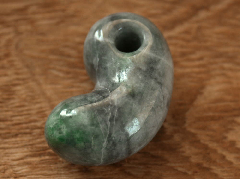 糸魚川 翡翠 勾玉」の人気商品一覧 | 安い商品を通販サイトから探す