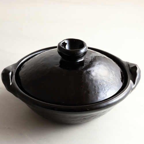 n1036 雲井窯 黒艶土鍋（鴨釉） | t's kitchen