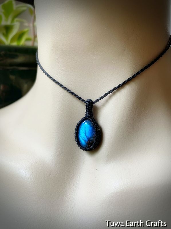 神秘的ブルーシラー♪ 高品質ラブラドライト ペンダント/ネックレス 1