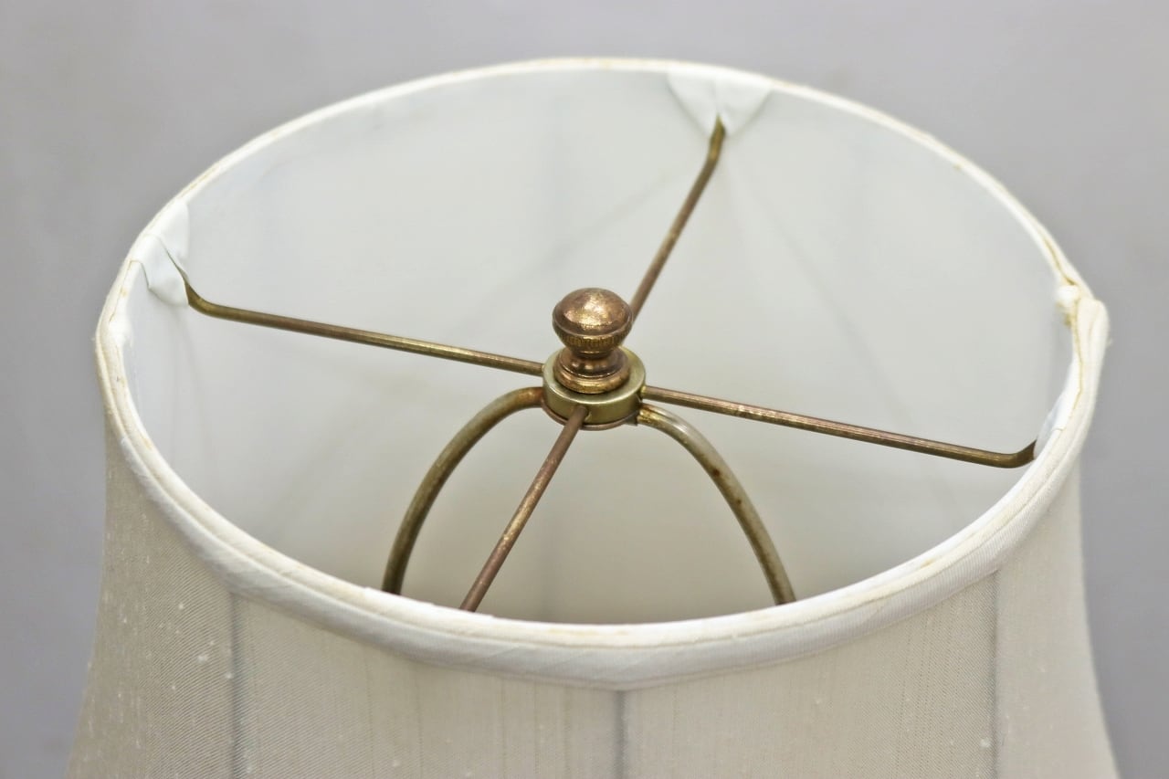 U.S. アメリカ ヴィンテージ チーク材 ペイント フロアライト テーブル