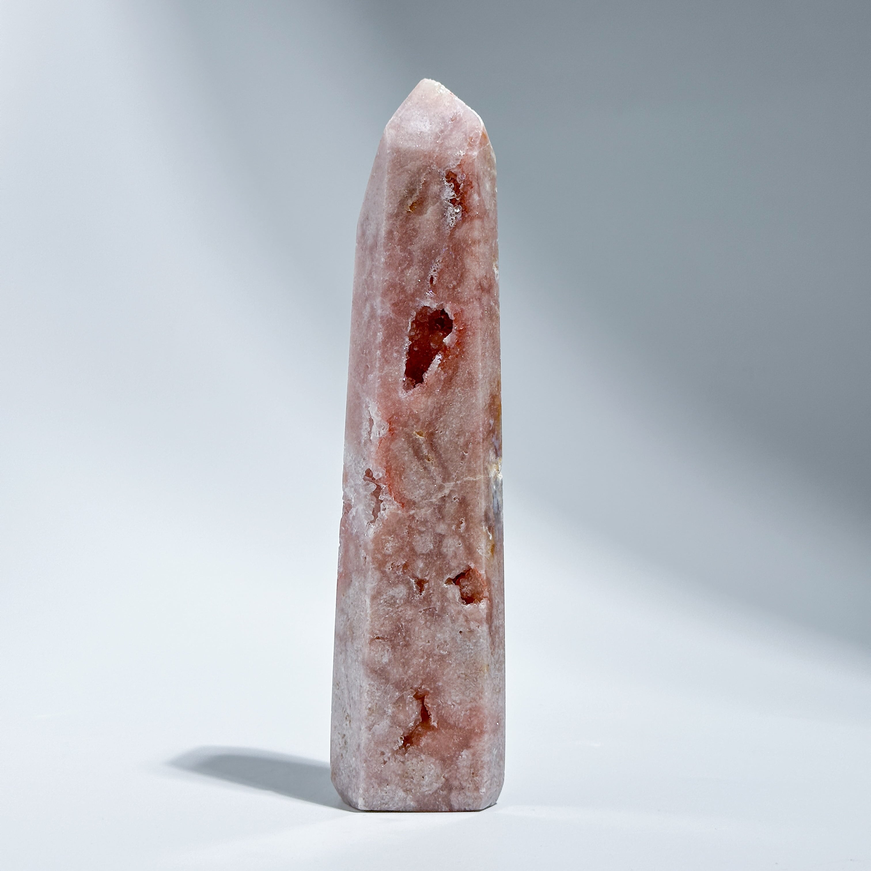 レアAAAグレードピンクリチウムクォーツ大きめタワーポイント