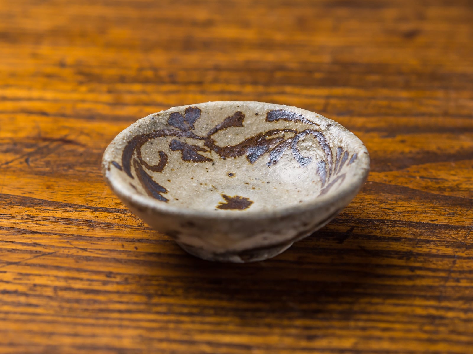 豆小鉢 唐草紋（豆鉢・お猪口）／西川真衣 | 手作りの器・食器の