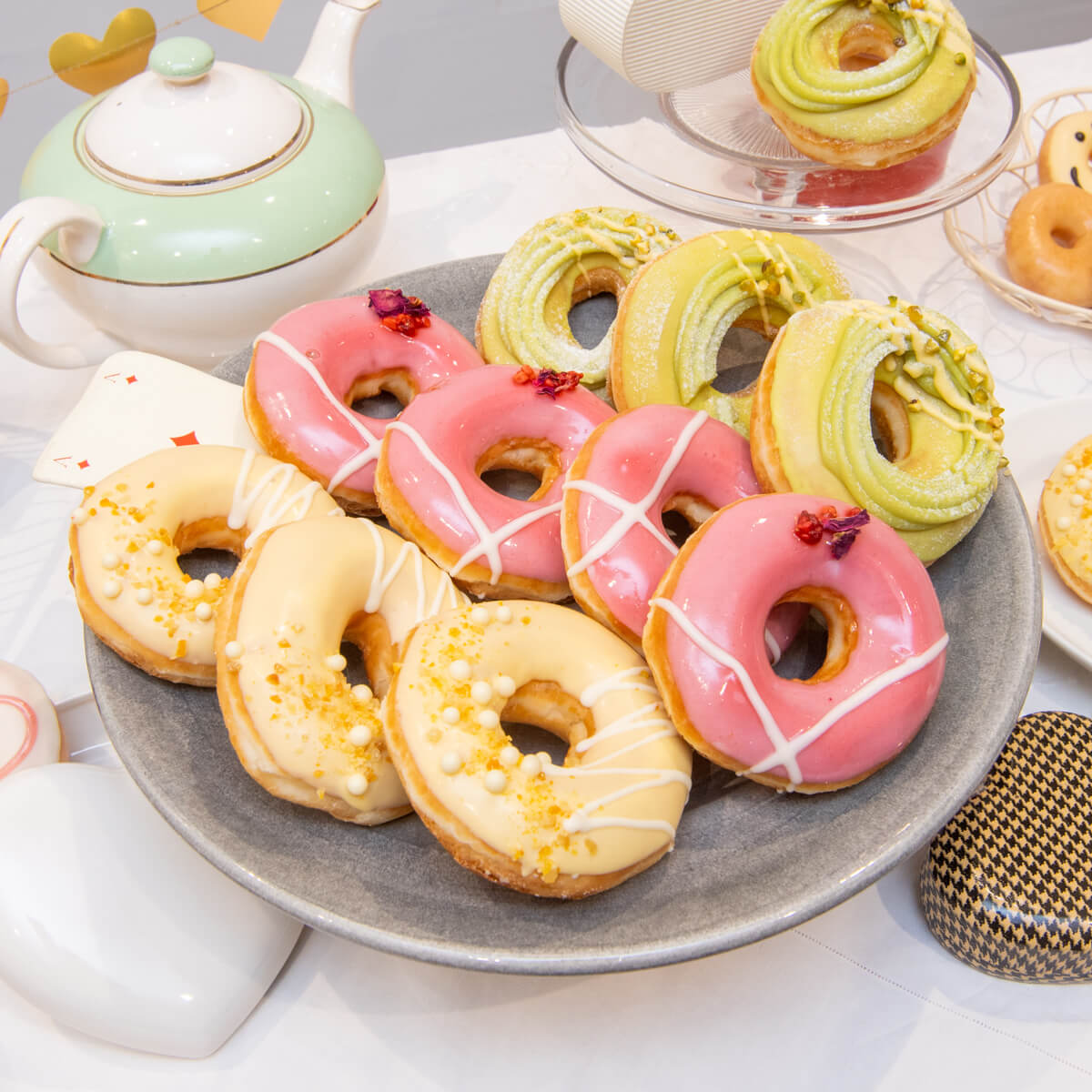 実食レポ】2022年バレンタイン限定のカラフルスイーツ！クリスピー