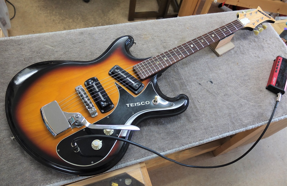 Teisco V-2 ヘッドリフィニッシュ・ナット部のテンションを稼ぐ改造