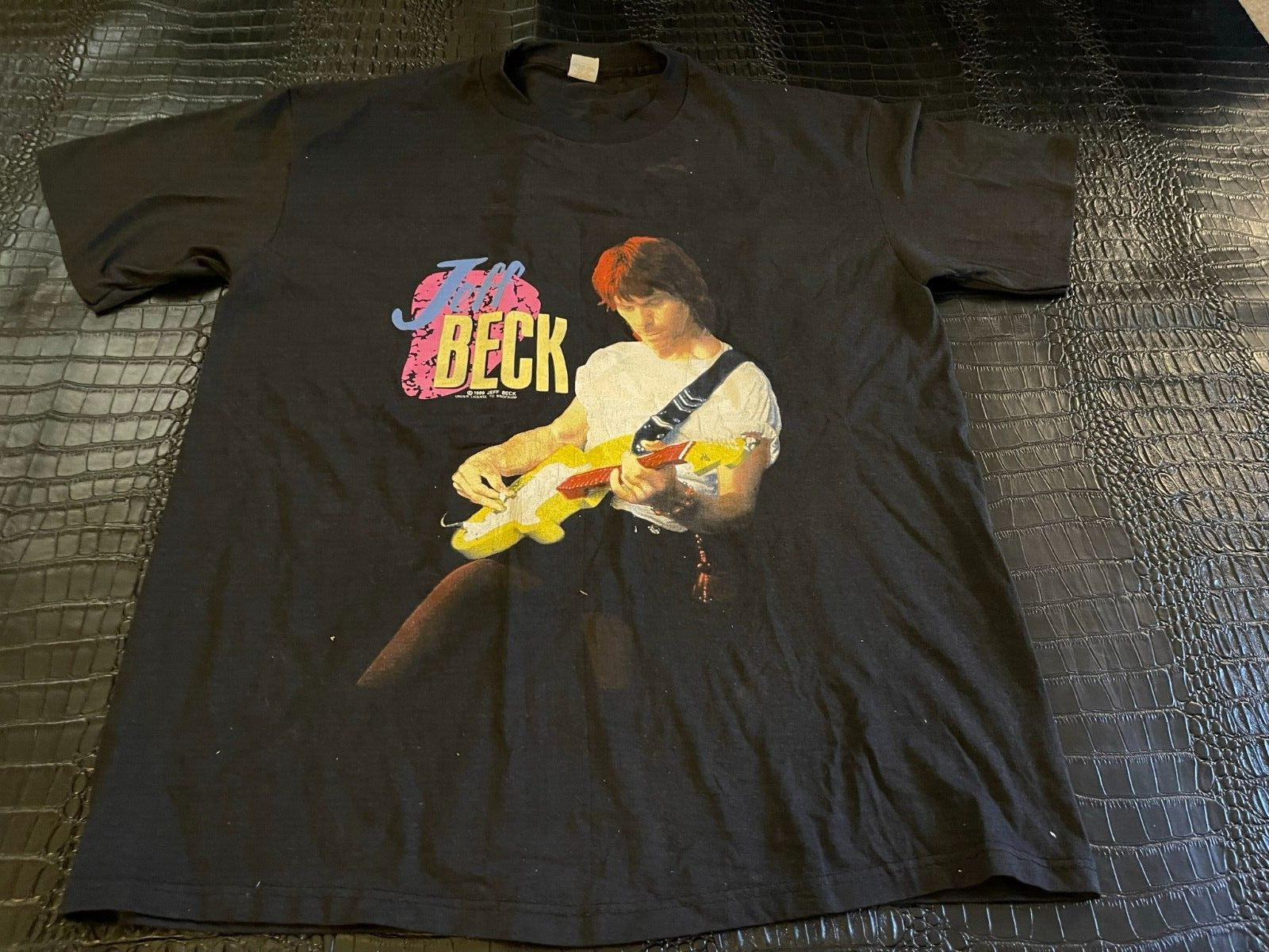 1989 Jeff Beck Guitar Shop Concert T-Shirt - Size Large - Great