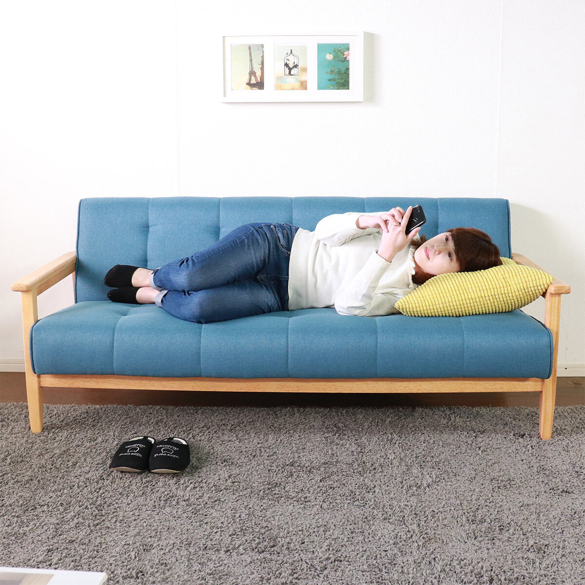 レトロファブリック2人/3人掛けソファ | 見た目の愛らしさと使い心地を