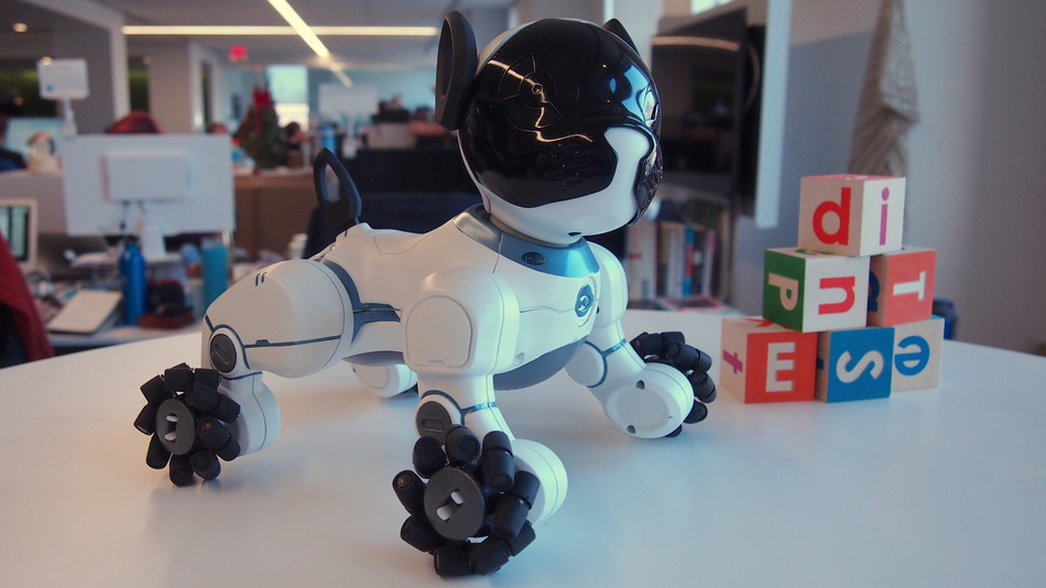 人工知能を搭載した新たな家族。台湾発の犬型ロボットCHiP | INU