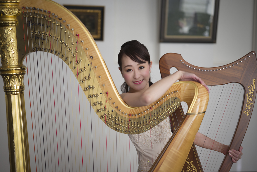 ハープを演奏する女性のオルゴール ハープを演奏する女性のオルゴール