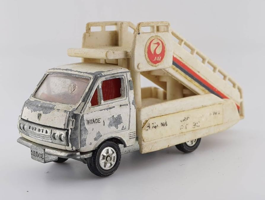 Amazon | 日本製トミカ ミニカー ハイエース 日本航空 タラップカー