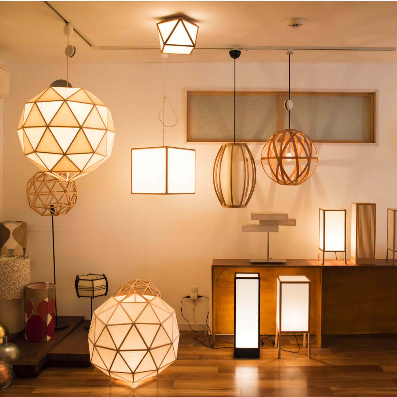 Miyako Andon - Handmade Japanese Lamps - PEOPLE MAKE PLACES