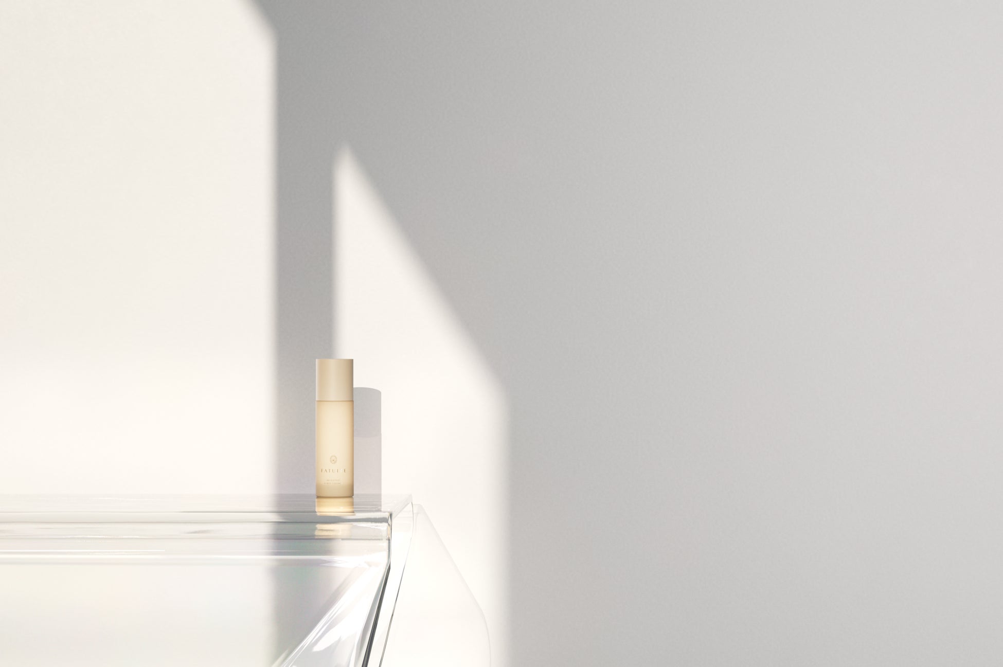 1日で5000本完売した高機能ブースター美容液「ブライテスト ファースト