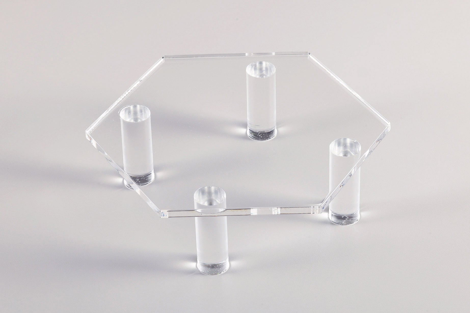 アクリルテーブル【六角形／高さ4.5cm】: ケース・撮影ボックス