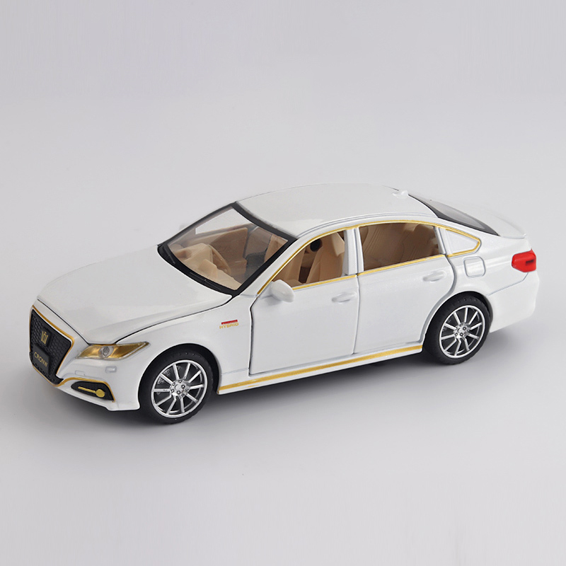 W2022732 ミニカー トヨタ クラウン 1:32スケール エンジン音 ライト