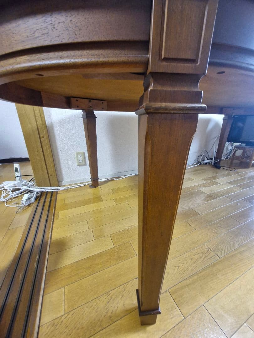 [最終値下げ！]マルニ 楕円形ダイニングテーブル 2.3M