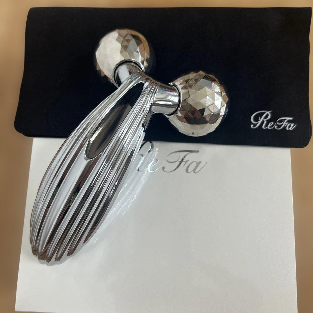 ほぼ未使用、美品　リファカラットレイ Refa CARAT RAY Amazon.co.jp: ReFa(リファ) ReFa CARAT RAY 単品 1個 (x 1) : ホーム