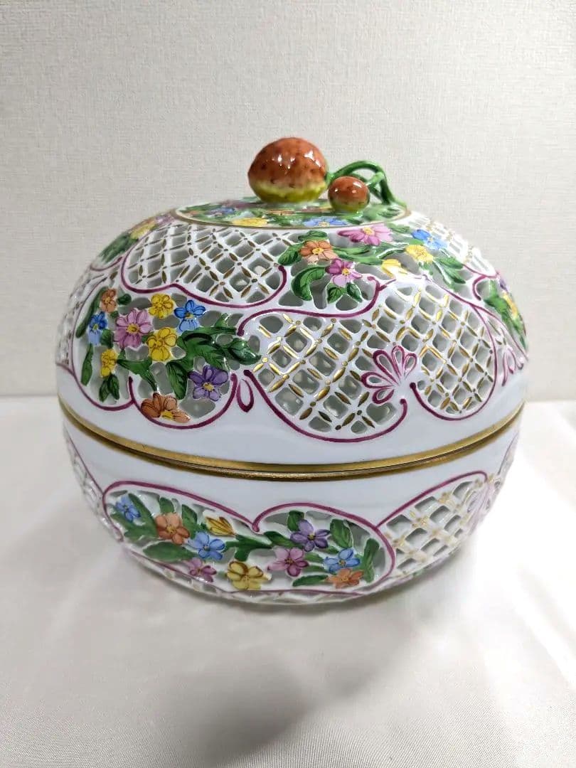 ヘレンド ファンタジー ボンボニエール 大型 透かし彫刻 Herend (ヘレンド) 透かしボンボン入れ ボンボニエール ファンタジー