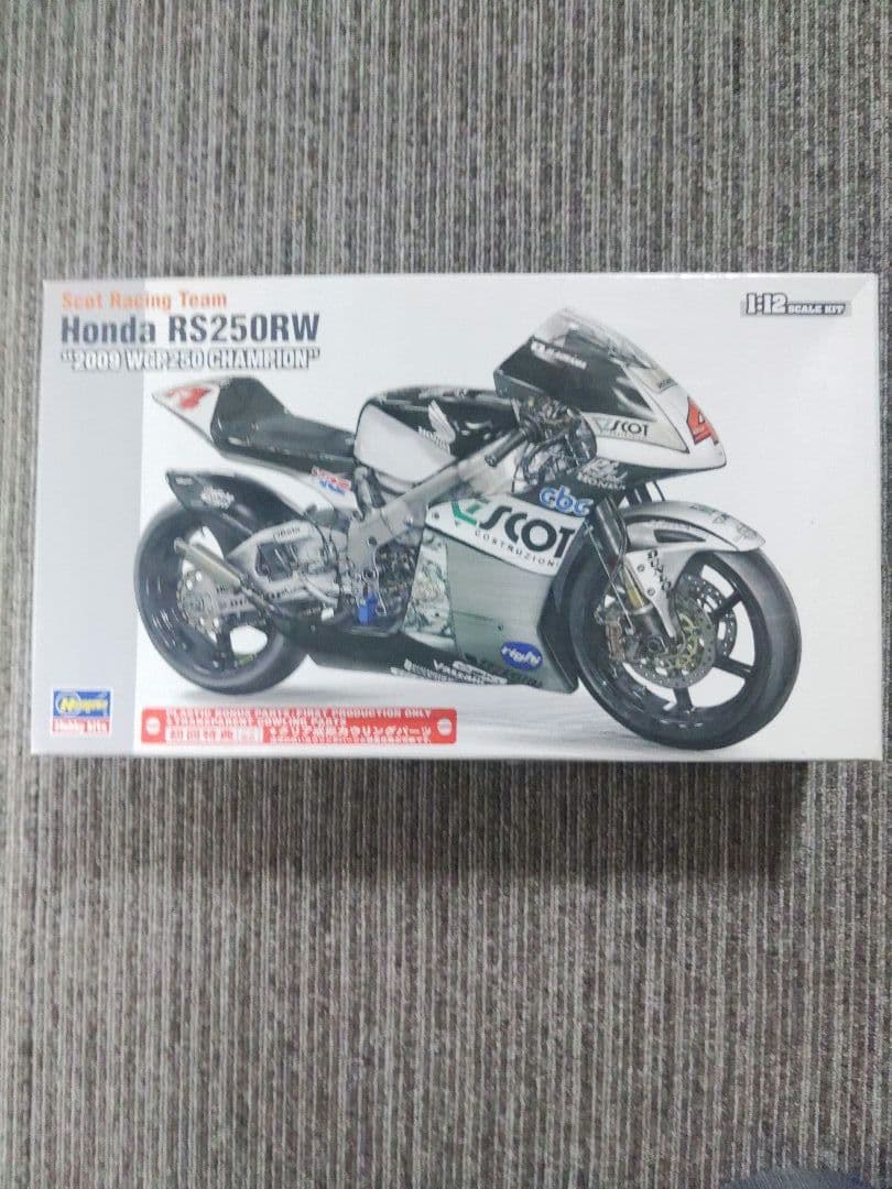 模型製作用品 1/12 HONDA RS250RW SCOT RACING TEAM 1/12 スコットレーシングチーム ホンダ RS250RW 