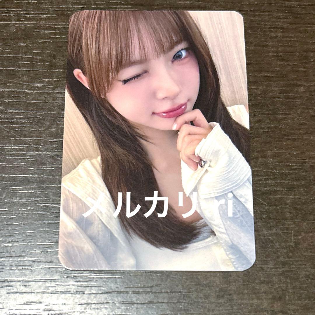 LE SSERAFIM ウンチェ トレカ hello82 特典 HOT LE SSERAFIM Hot 5th Mini Album hello82 Popup Exclusive POB