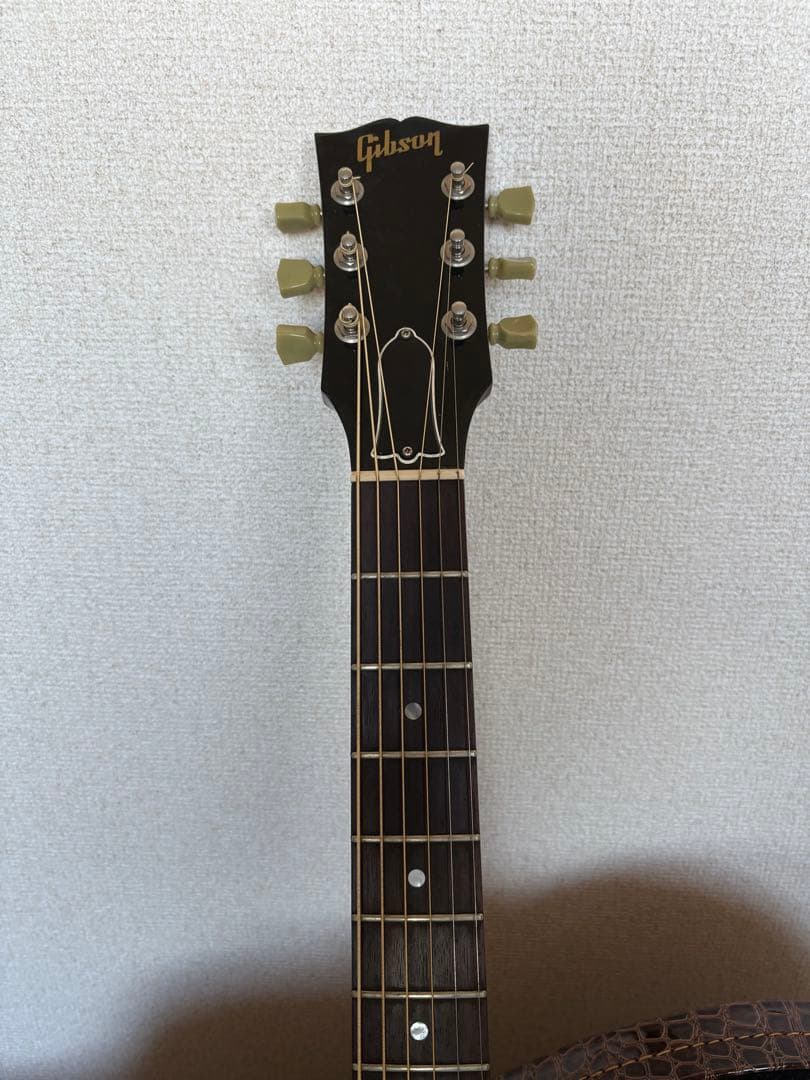 Gibson J-30 アコースティックギター 1990年製 - メルカリ