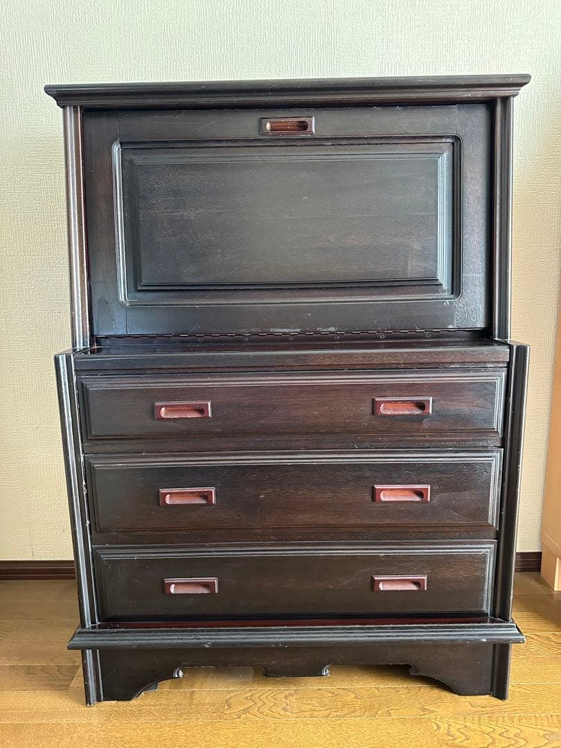 売約済みですキャビネット　木製　ブラック　アンティーク 検討中】フランスアンティーク 黒の木製キャビネット - L'atelier