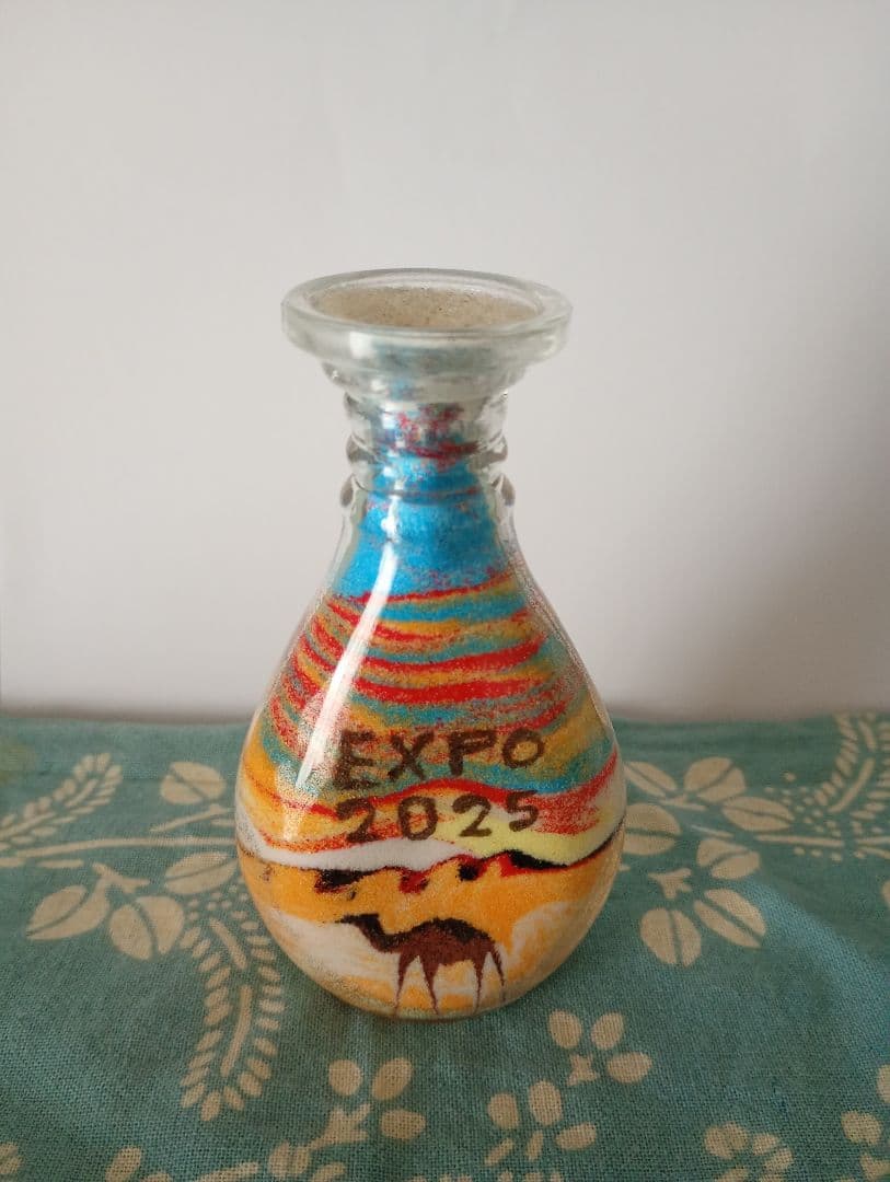 EXPO 2025 大阪・関西万博 ヨルダンパビリオン サンドアート ヨルダン館で、砂のアート体験を！🏜️ アーティストが砂で描く