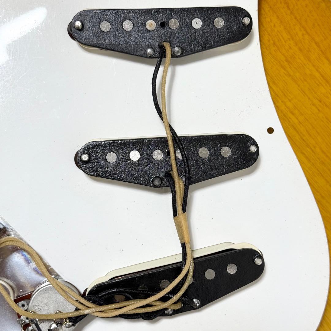 希少モデル Fender Japan ST54-75RV USA PU Ash - メルカリ