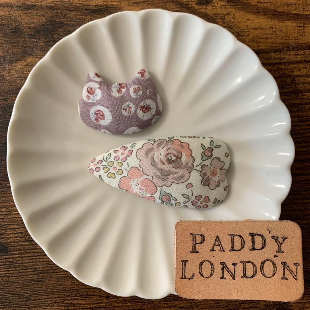 【303】リバティプリント　ハンドメイド　パッチンピン　ヘアピン　ねこ　ハート 楽天市場】リバティプリントの生地で作る くるみパッチンピン 15個