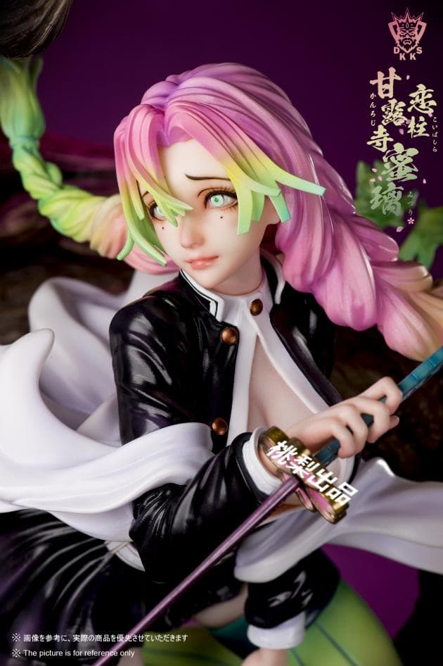 新品未開封『鬼滅の刃』恋柱・甘露寺蜜璃 ガレージキット スタチュー