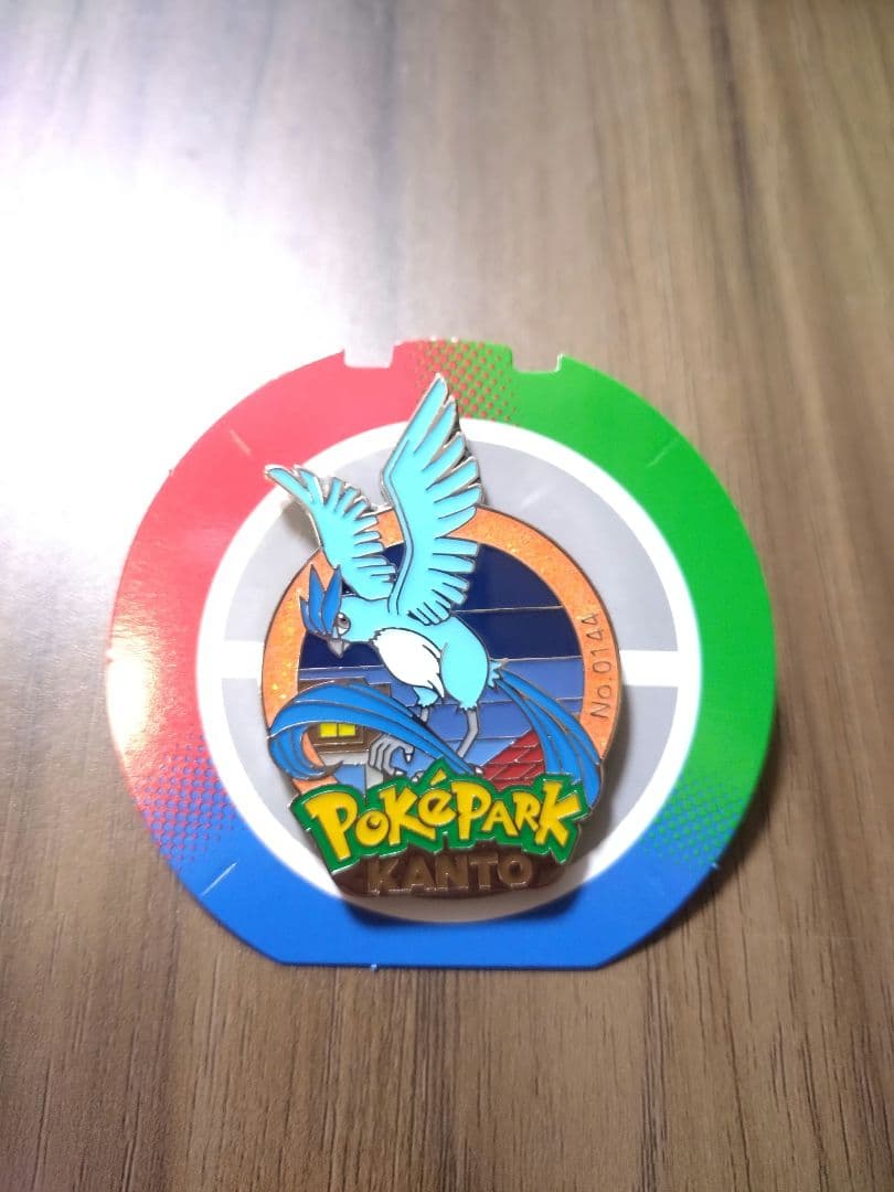 超激レア　ラメ加工　ポケパーク　カントー　フリーザー　ピンバッジ　ピンズ 超激レア ラメ加工 ポケパーク カントー フリーザー ピンバッジ ピンズ