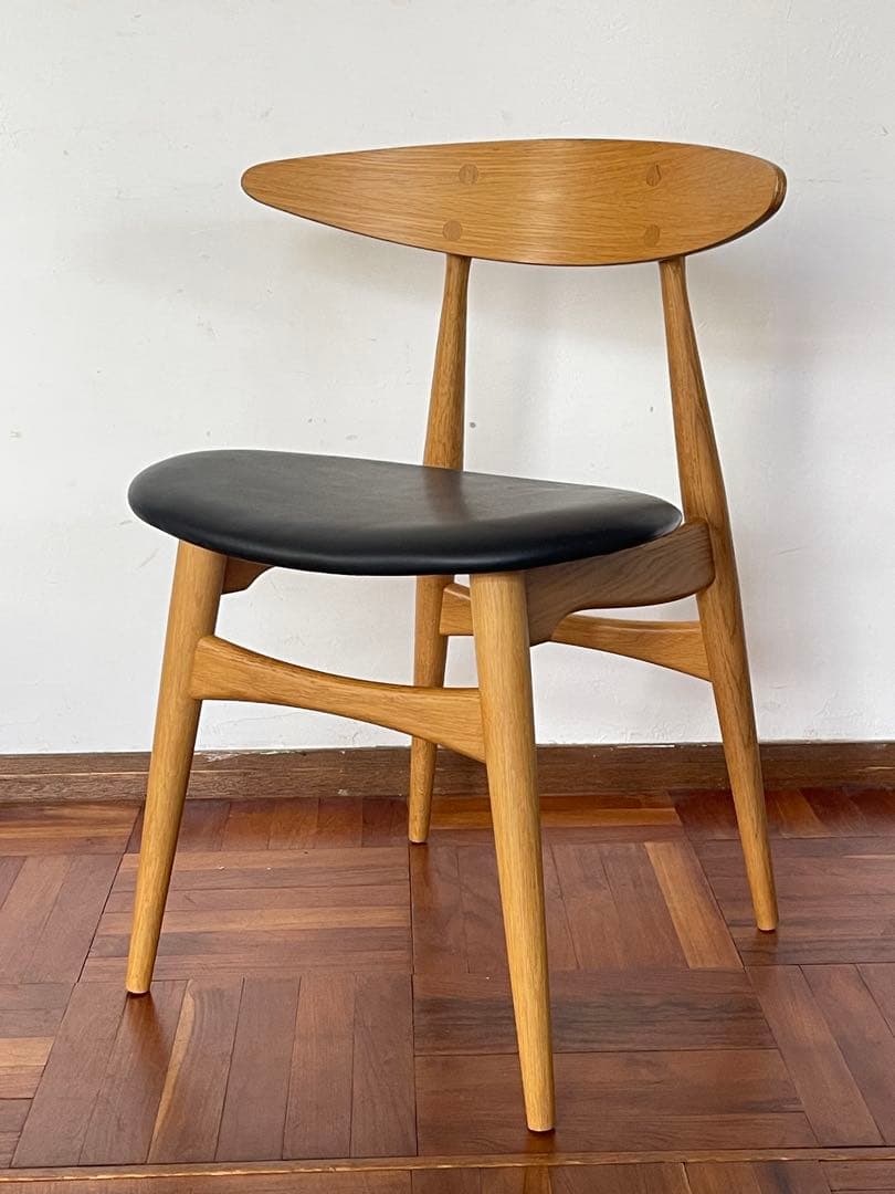 北欧 デンマーク カールハンセン&サン ウェグナー CH33 チェア 1 美しい弧を描く上品なチェア、ハンス・J・ウェグナーの名作「CH33」の