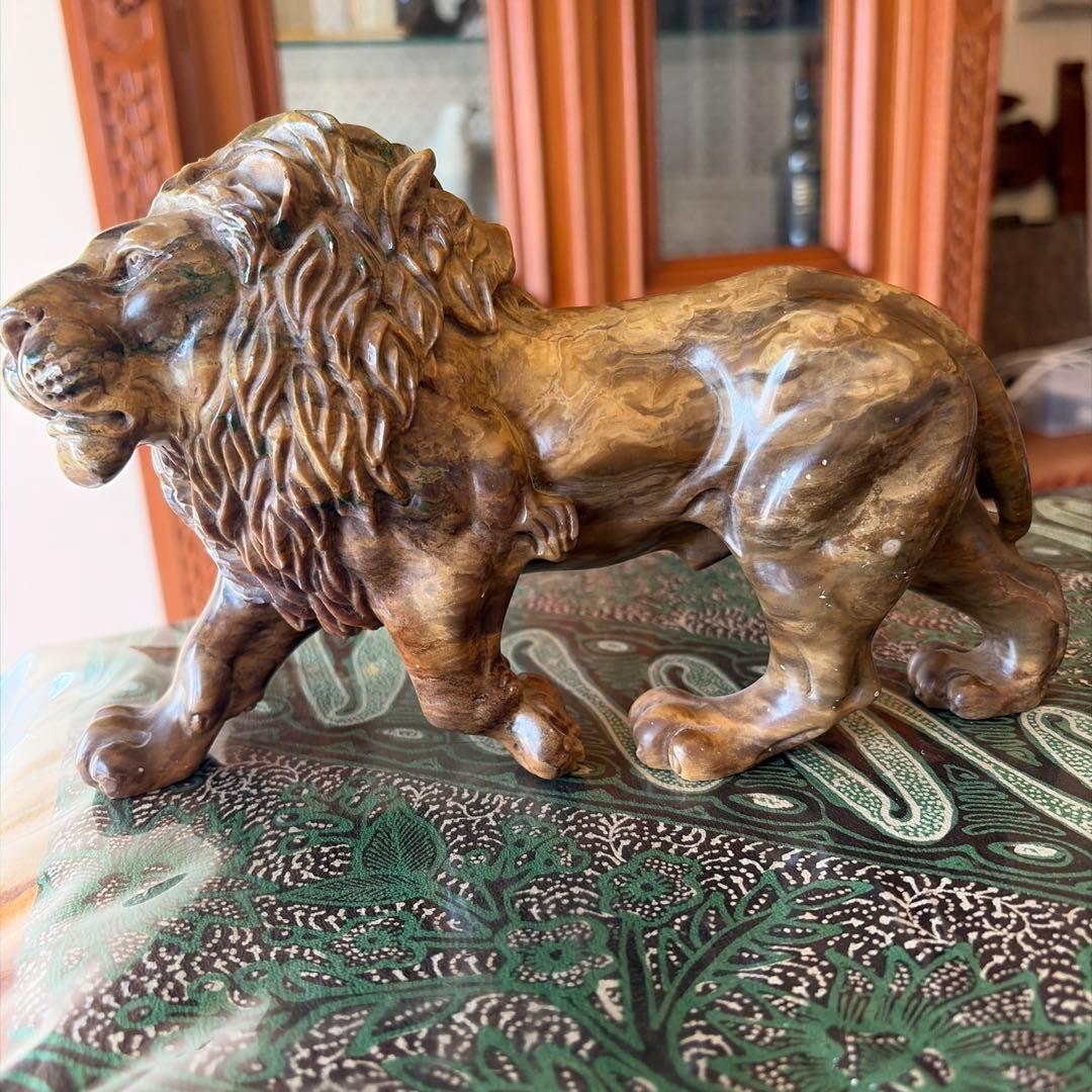 南アフリカ A.MALANLELA作 石彫ライオン像 蛇紋石 骨董 アンティーク 南アフリカ A.MALANLELA作 石彫ライオン像 蛇紋石 骨董 アンティーク