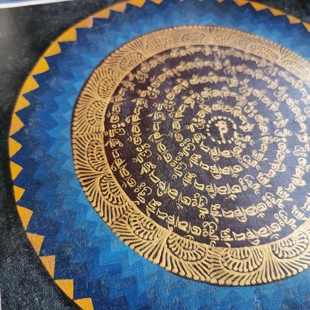 オンマニペメフム マントラ 曼荼羅 ： タンカ 仏画（額縁なし） - メルカリ