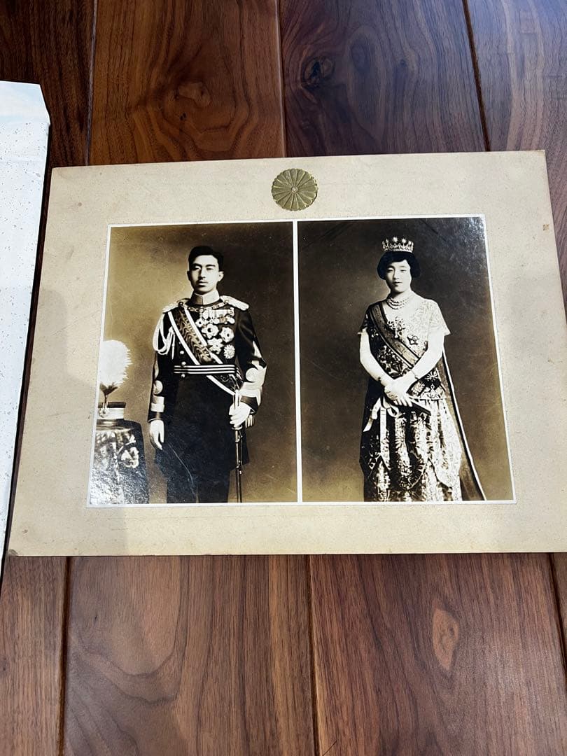 昭和天皇お写真　昭和5年 昭和天皇 at DuckDuckGo