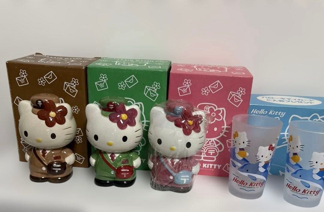 【5個セット】ハローキティ 郵便屋さん貯金箱3色＋グラス2個セット sanrio（サンリオ） キャラクター 貯金箱 | ハローキティ エンジェル